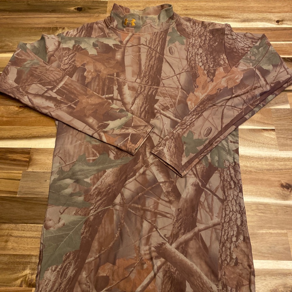 Under Armour x Realtree Camouflage undershirt - medium